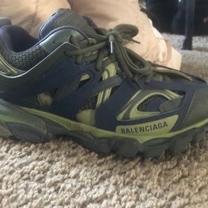 Balenciagas on sell , sizes 6 Real legit !! Only been on somebody feet once